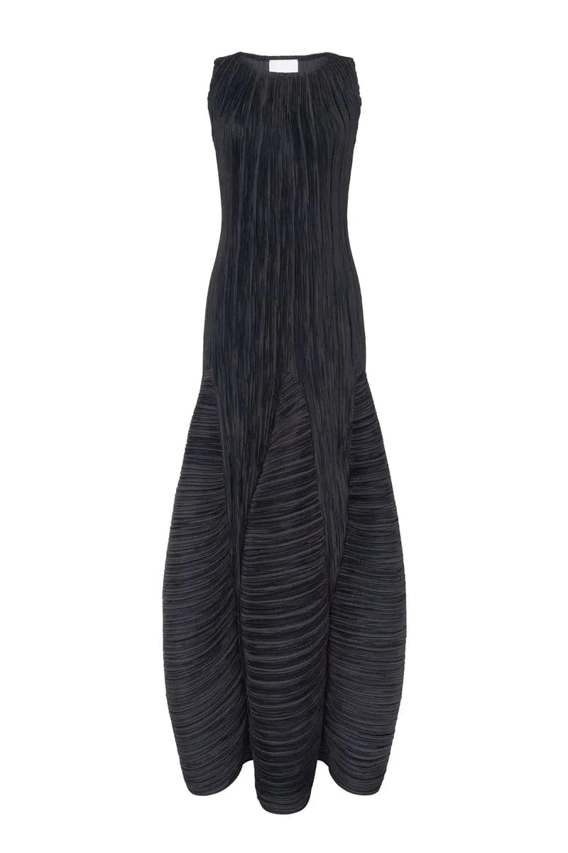 BLACK A-LINE SLEEVELESS PLEATED MAXI DRESS