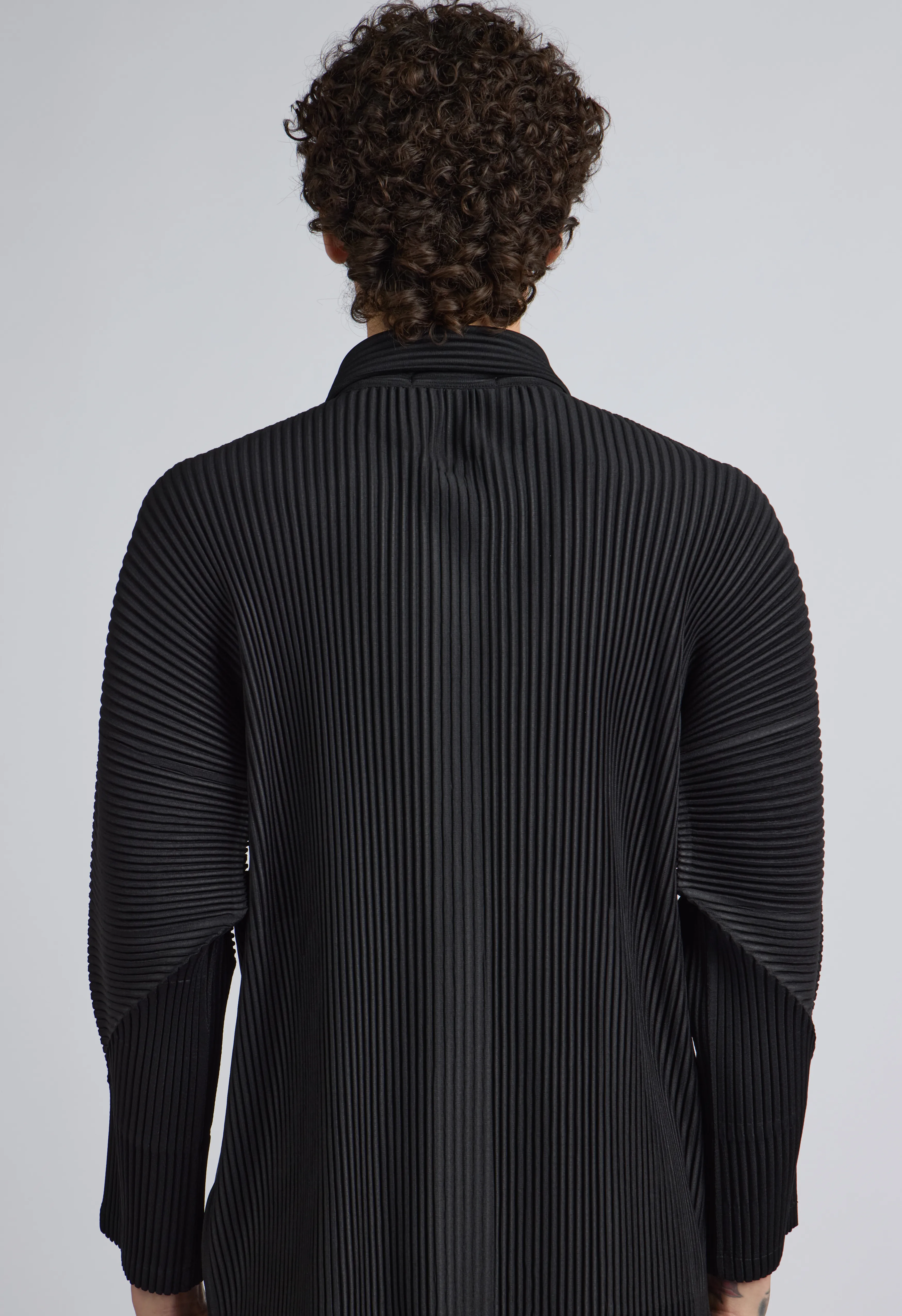 Mens Pleated Long Sleeve In Black