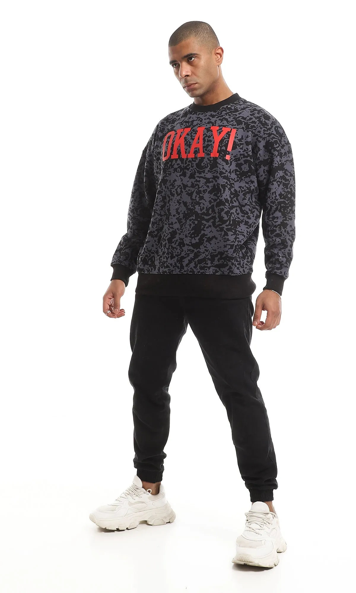 O151462 Okay Chest Printed & Patterned Fleece Sweatshirt - Black & Grey